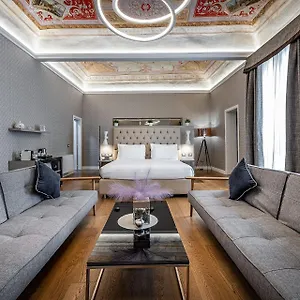 3* Bed and Breakfast Martelli 6 &